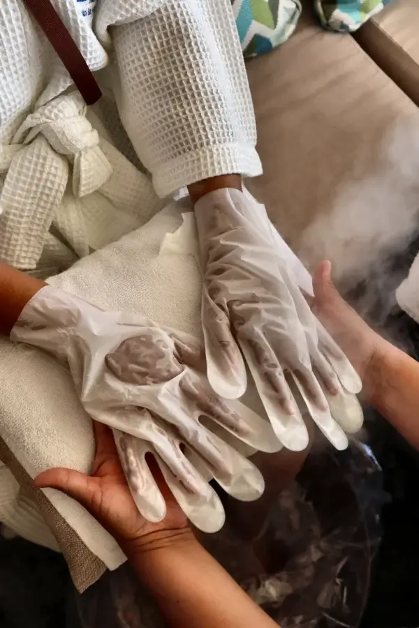 Wellness Mani & Pedi